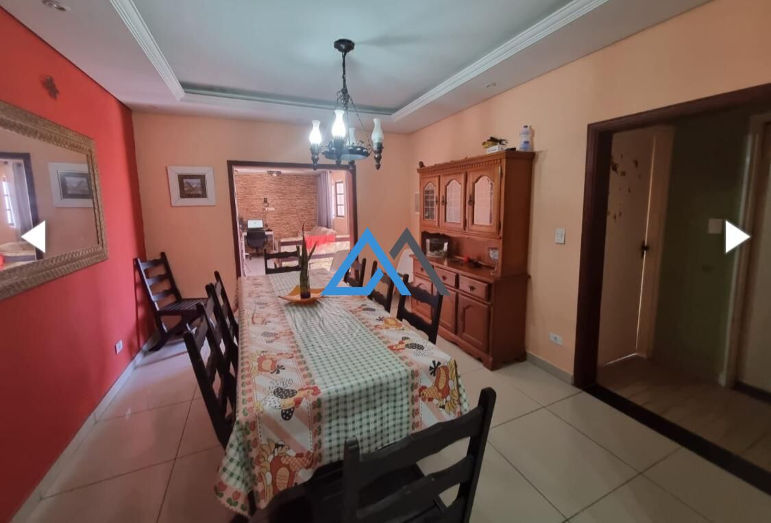 Casa à venda com 3 quartos, 250m² - Foto 6