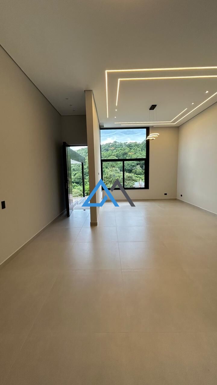 Casa, 3 quartos, 240 m² - Foto 38