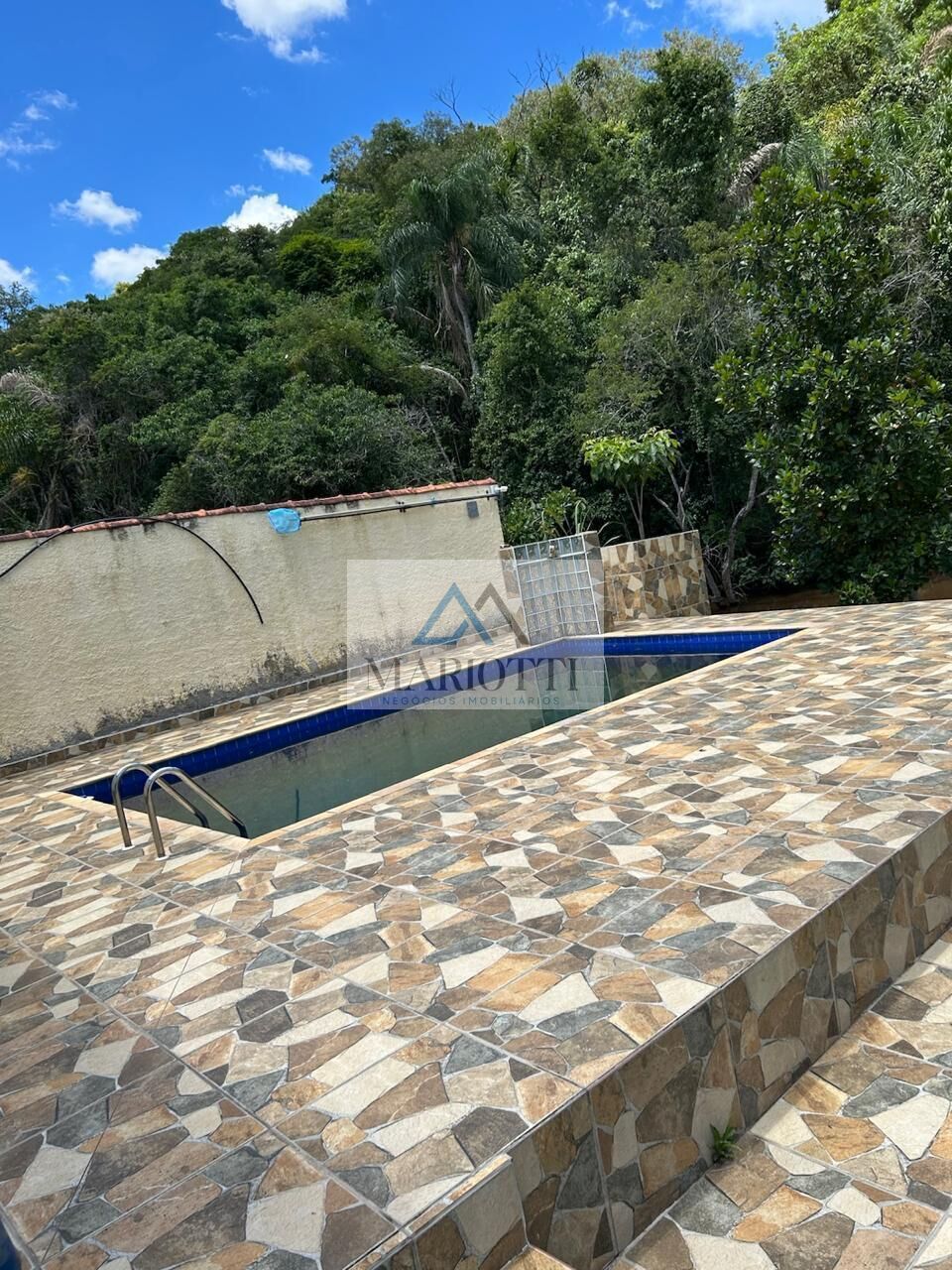 Chácara, 4 quartos, 800 m² - Foto 1