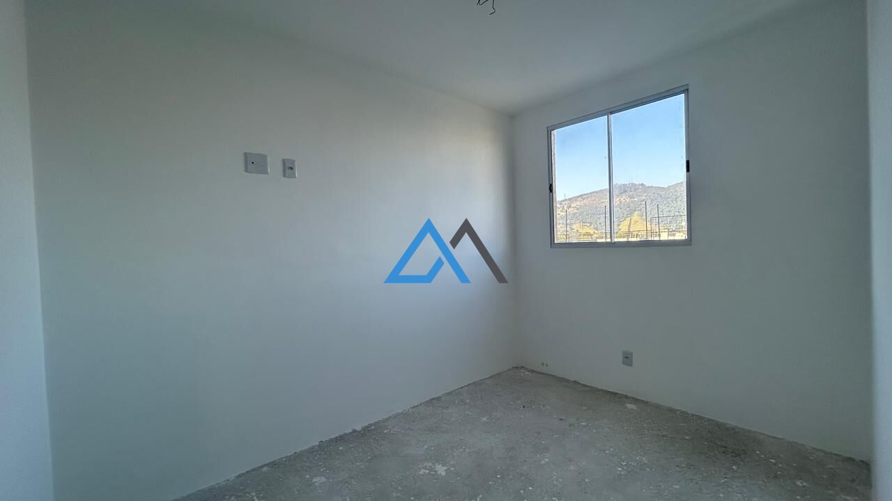 Apartamento à venda com 2 quartos, 37m² - Foto 12