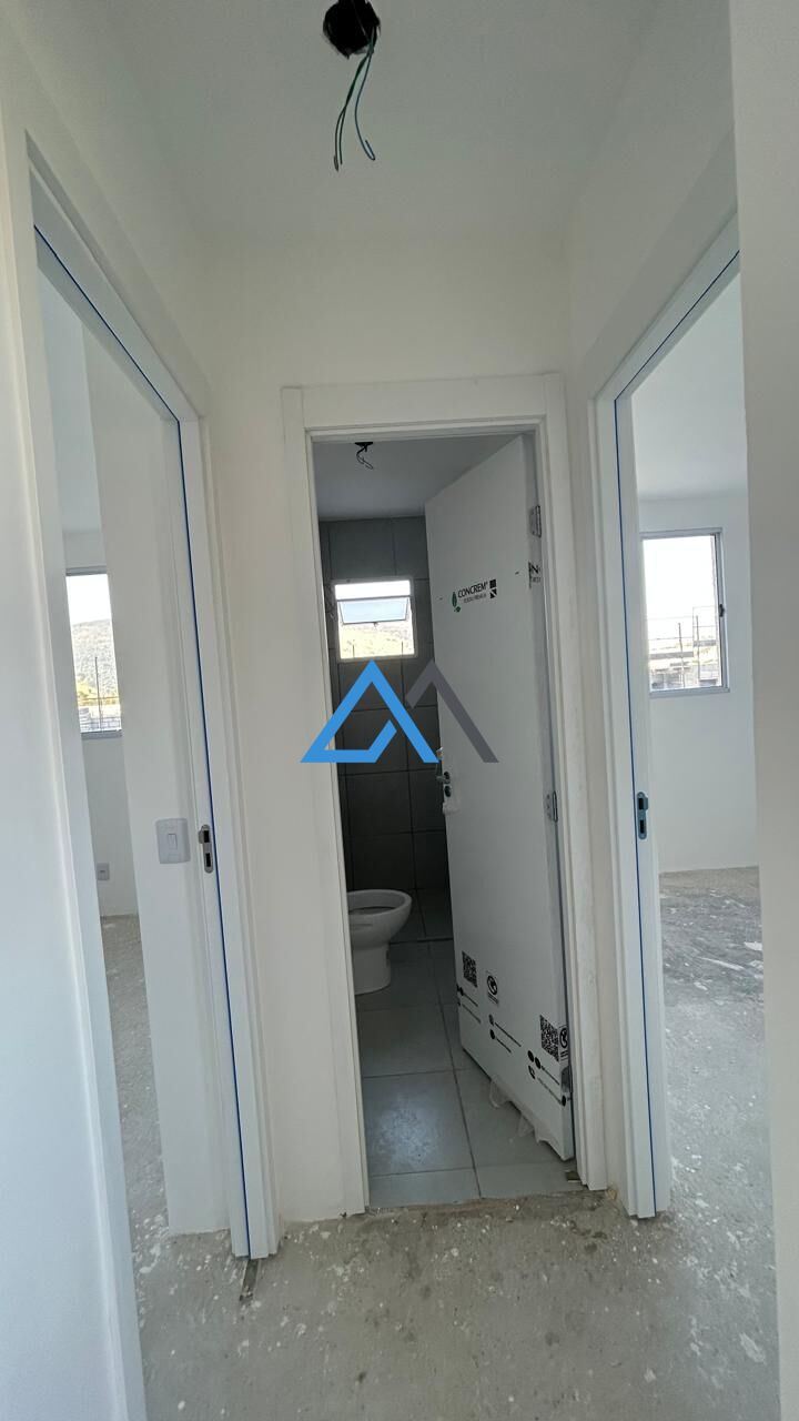 Apartamento à venda com 2 quartos, 37m² - Foto 17