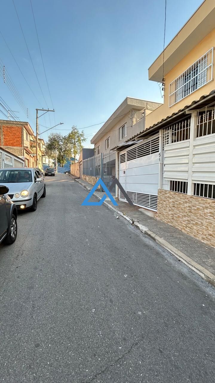 Casa à venda com 2 quartos, 70m² - Foto 22