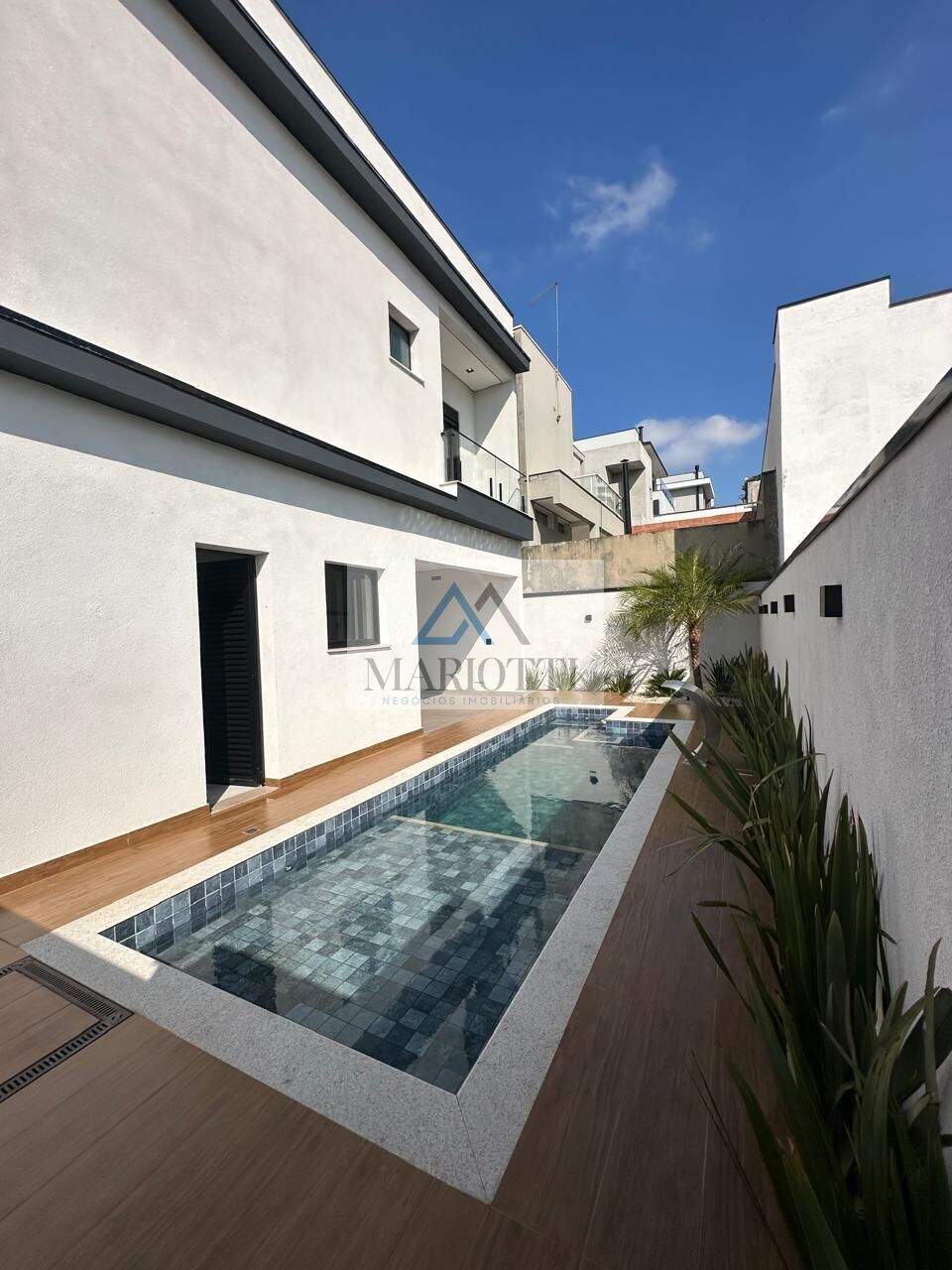 Casa, 4 quartos, 234 m² - Foto 2