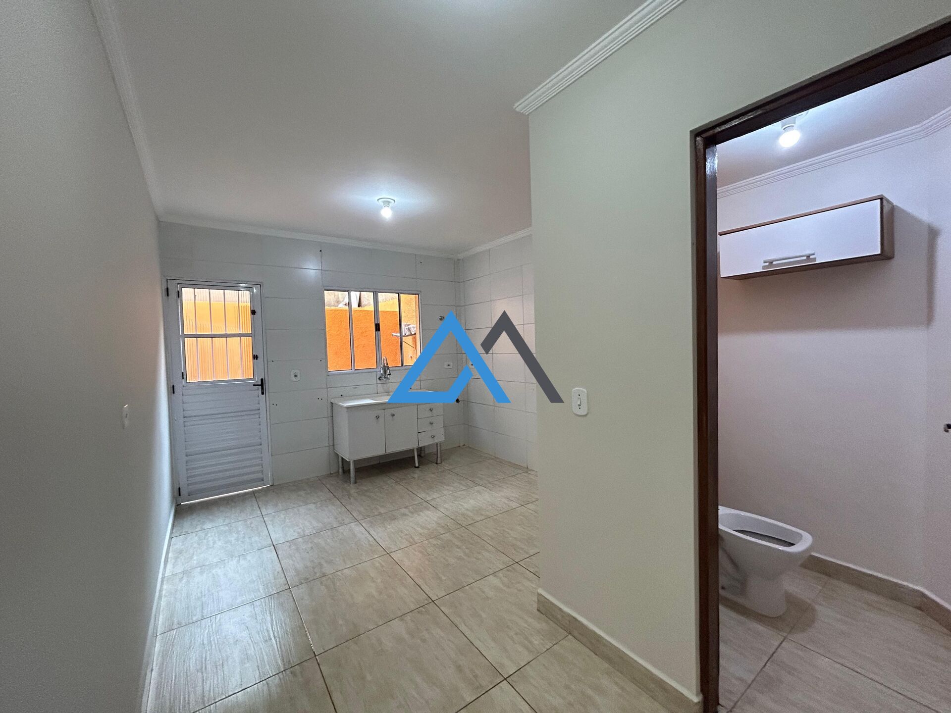 Casa à venda com 2 quartos, 92m² - Foto 12