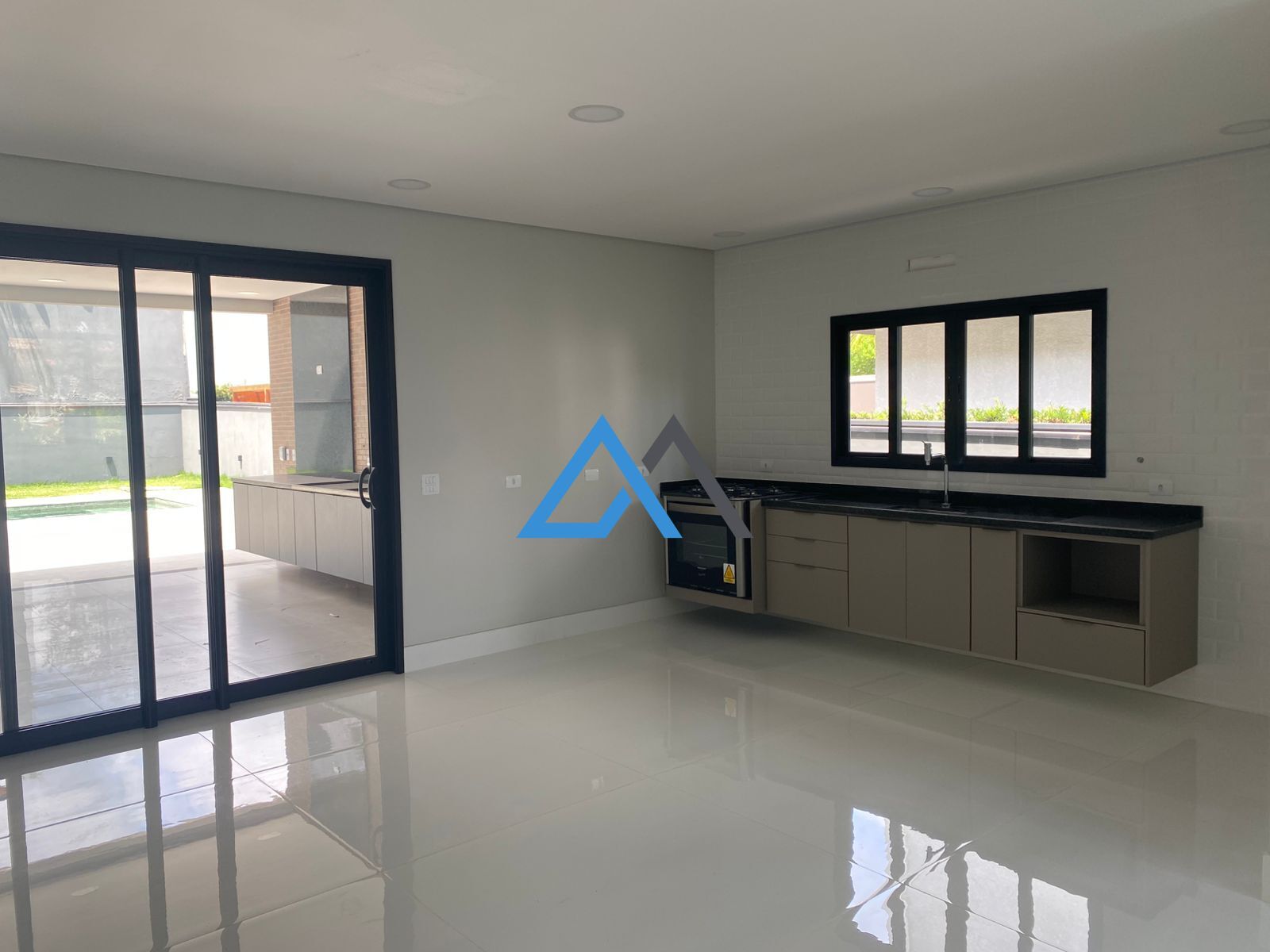 Casa, 4 quartos, 249 m² - Foto 29