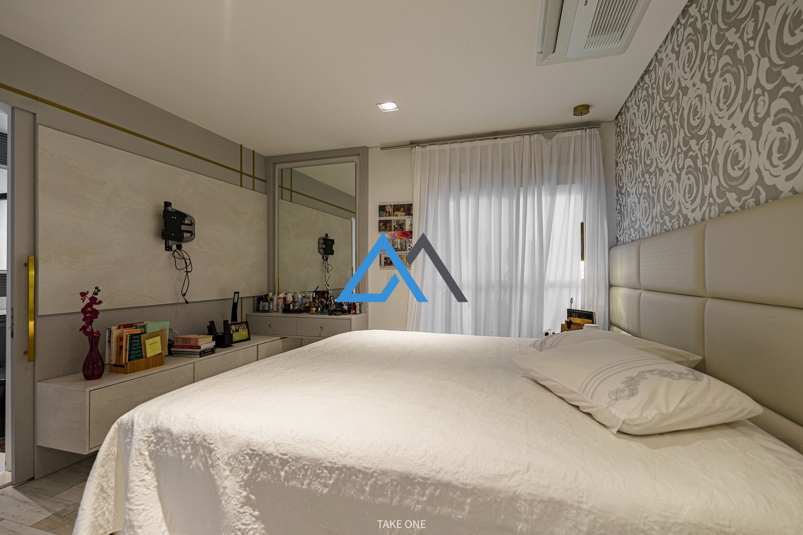 Cobertura à venda com 4 quartos, 287m² - Foto 9