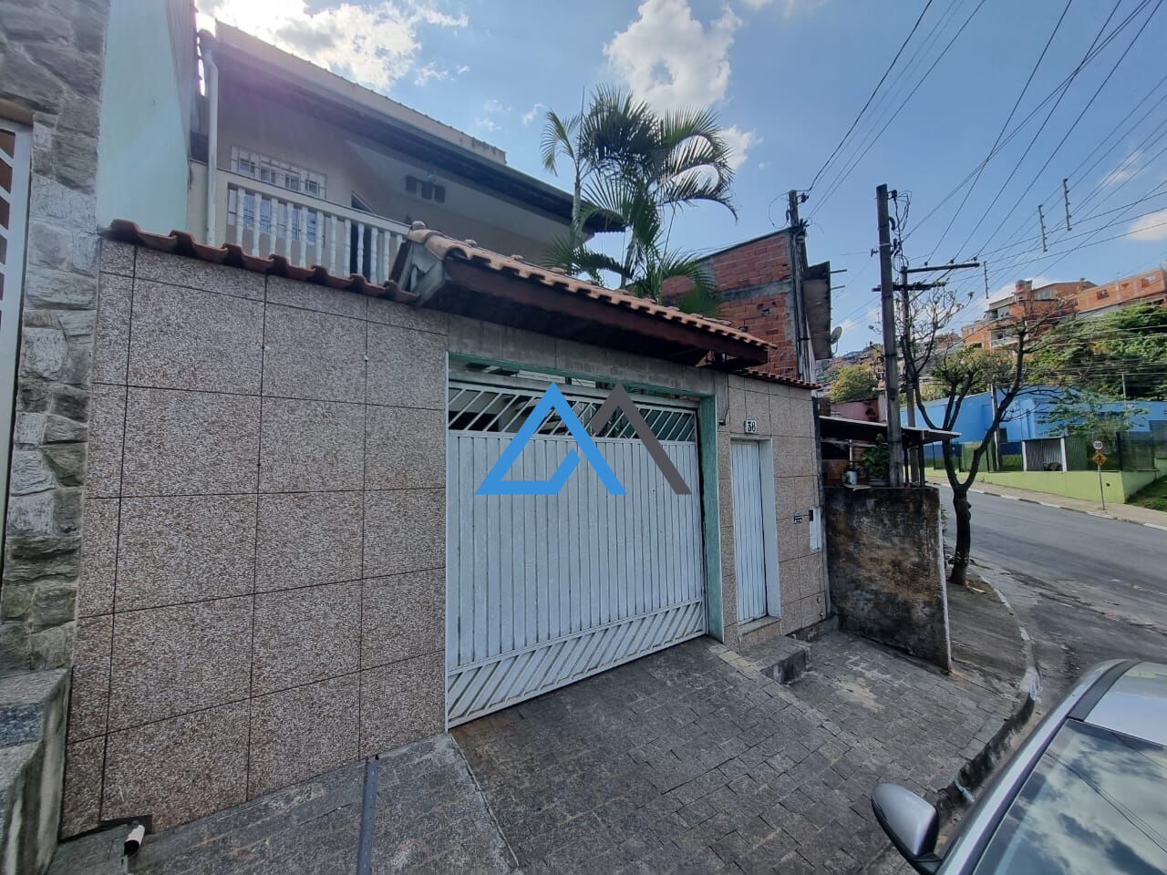 Sobrado à venda com 5 quartos, 155m² - Foto 1