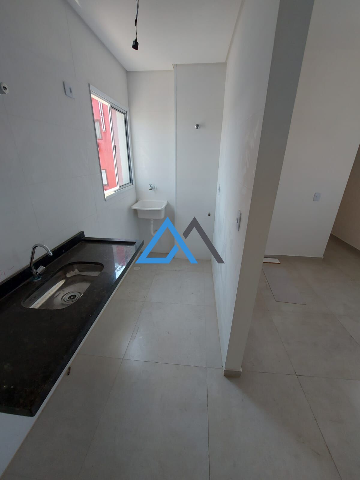 Apartamento à venda com 2 quartos, 37m² - Foto 14