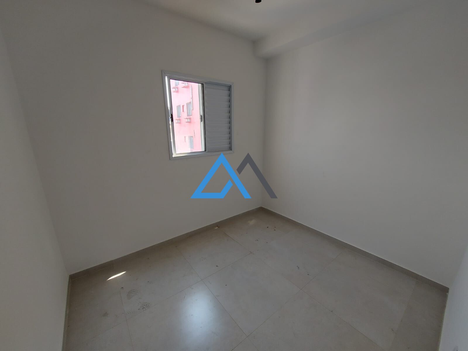 Apartamento à venda com 2 quartos, 37m² - Foto 8