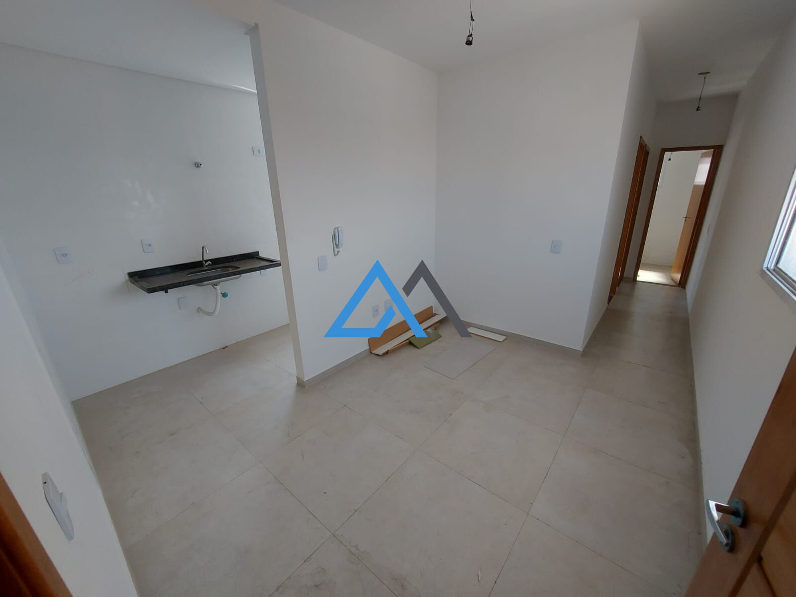 Apartamento à venda com 2 quartos, 37m² - Foto 3