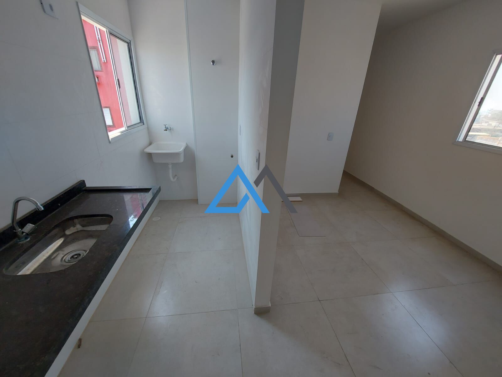 Apartamento à venda com 2 quartos, 37m² - Foto 16