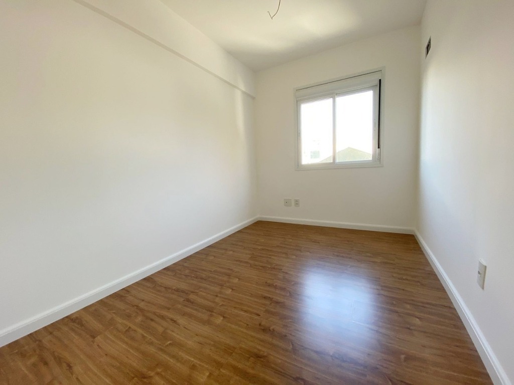 Apartamento à venda com 2 quartos, 65m² - Foto 9