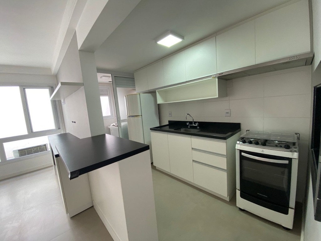 Apartamento à venda com 2 quartos, 58m² - Foto 11