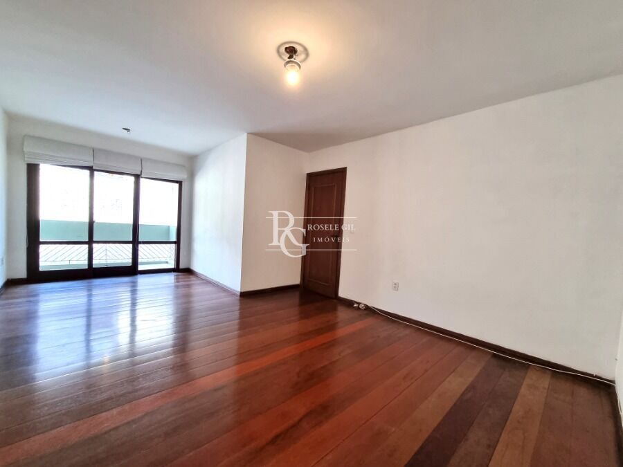 Apartamento à venda com 3 quartos, 101m² - Foto 1