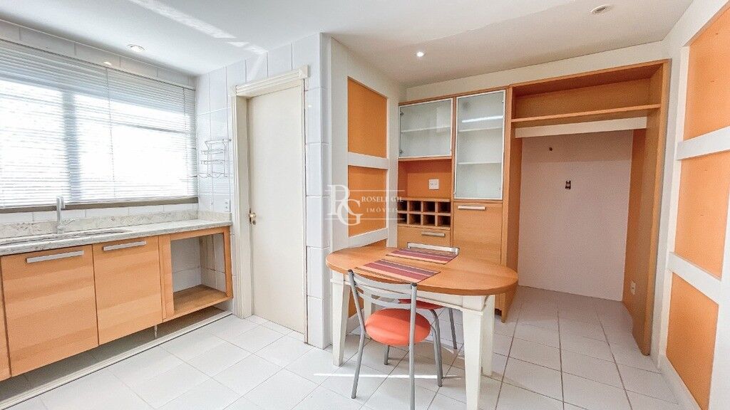 Apartamento à venda com 3 quartos, 159m² - Foto 27