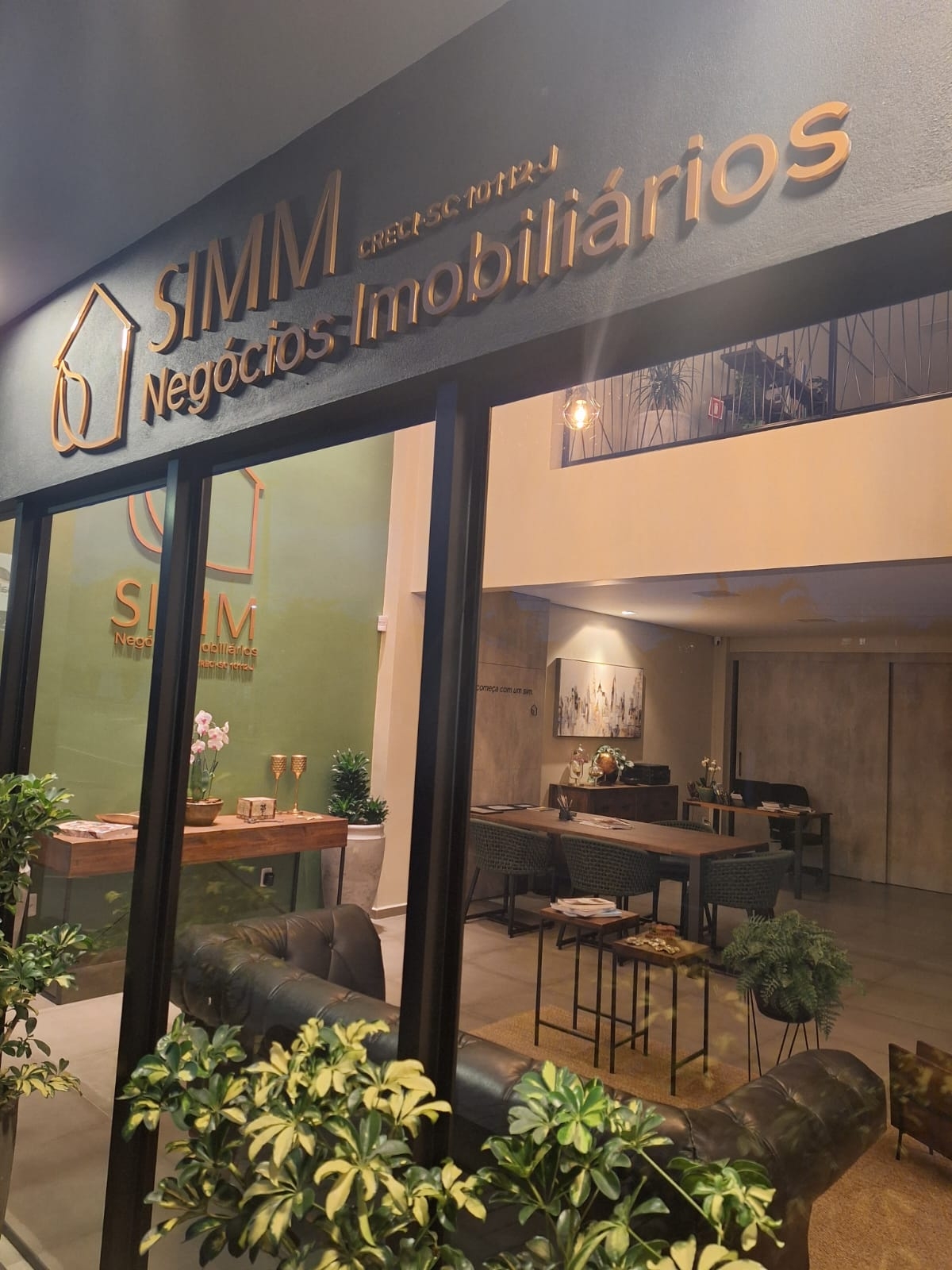 SIMM NEGÓCIOS IMOBILIÁRIOS - CRECI 10112-J