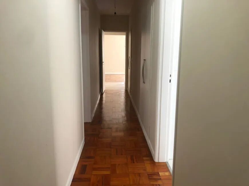 Apartamento para alugar com 3 quartos, 176m² - Foto 17