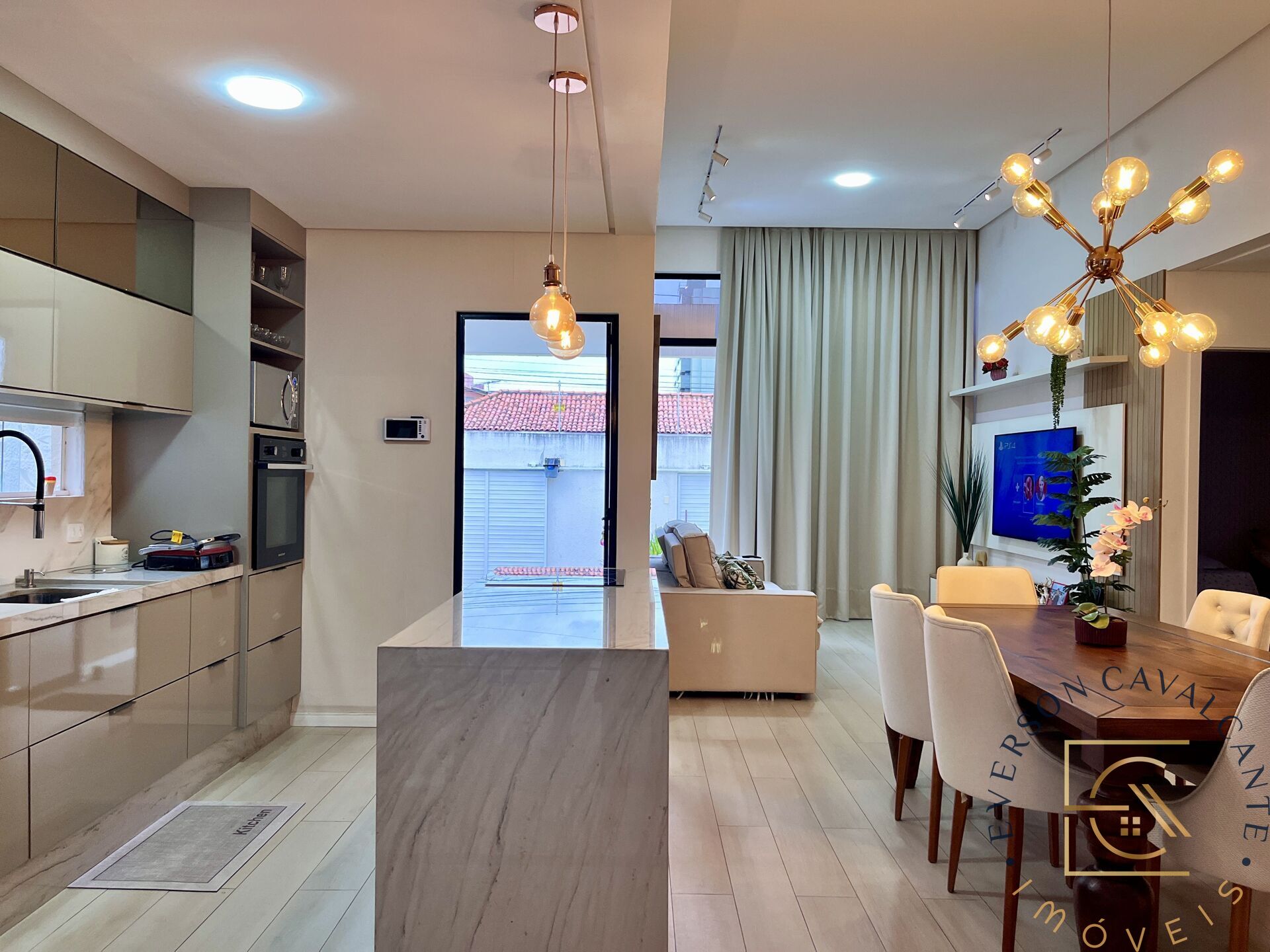 Casa, 3 quartos, 157 m² - Foto 2