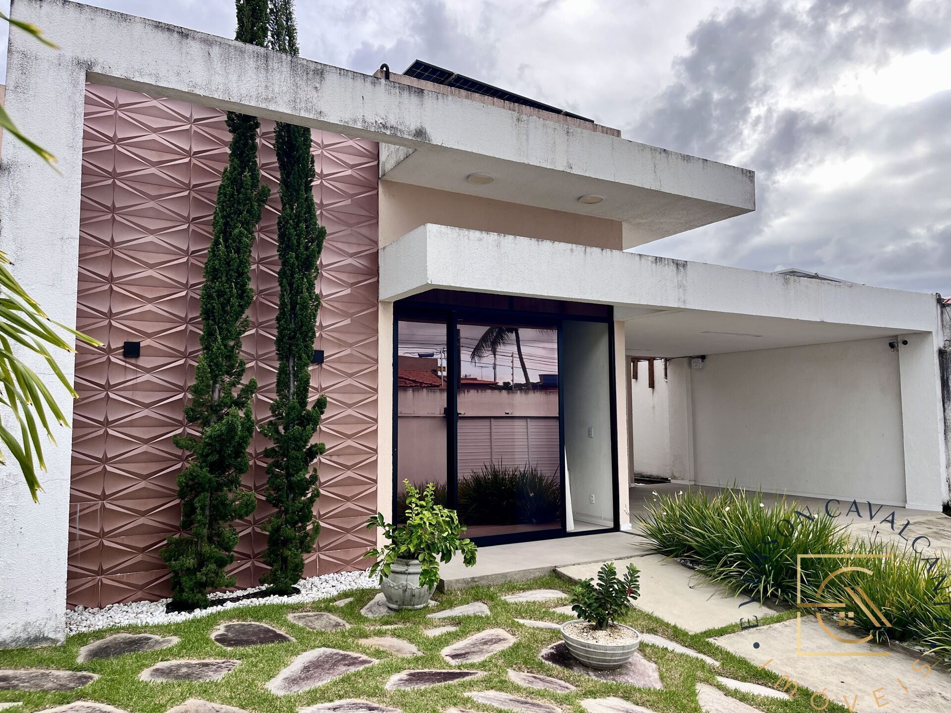 Casa, 3 quartos, 157 m² - Foto 1