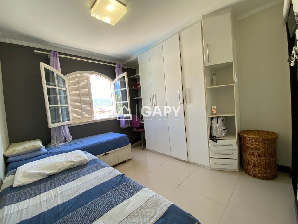 Casa à venda com 4 quartos, 409m² - Foto 24