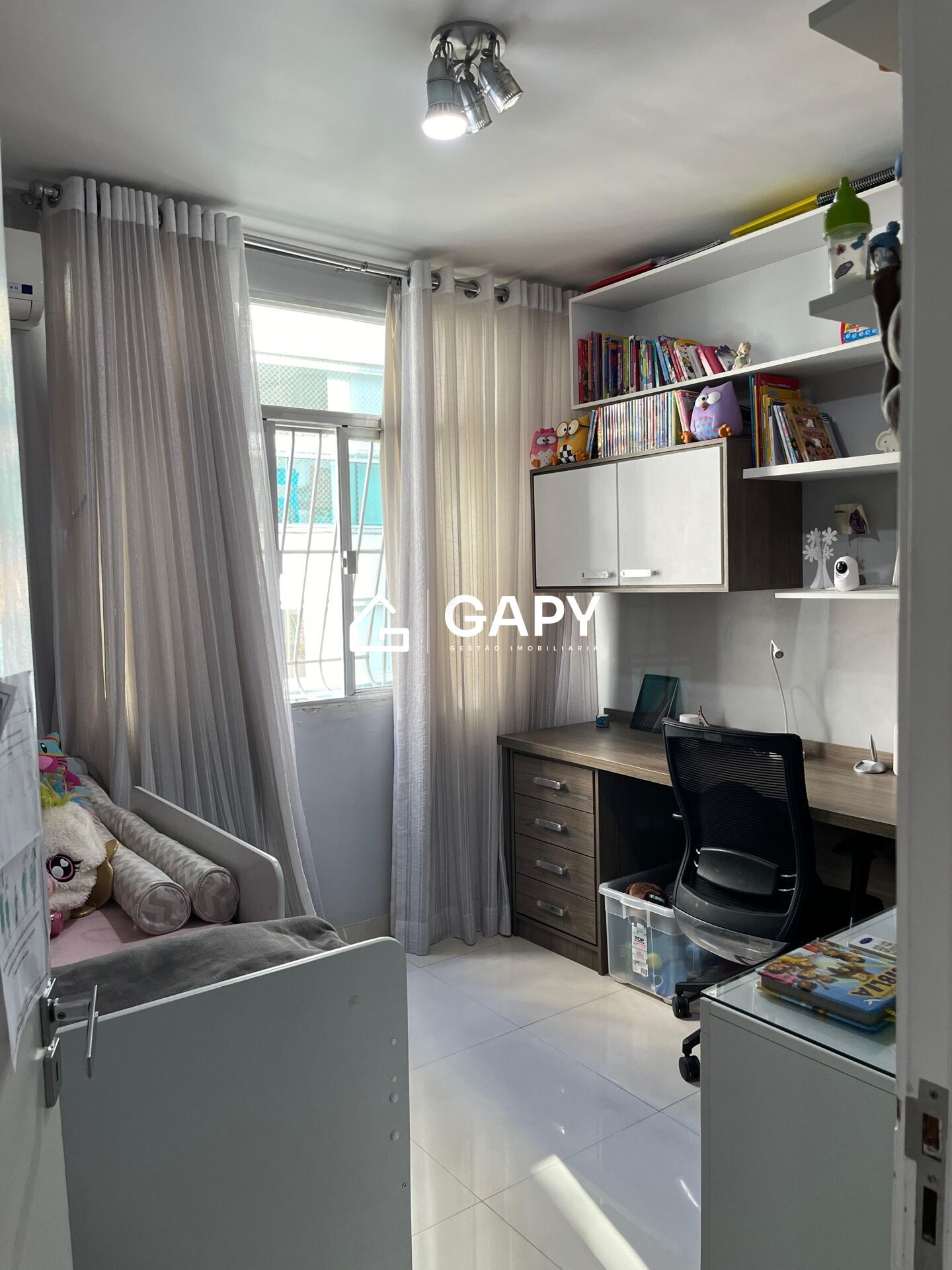 Apartamento à venda com 3 quartos, 130m² - Foto 23