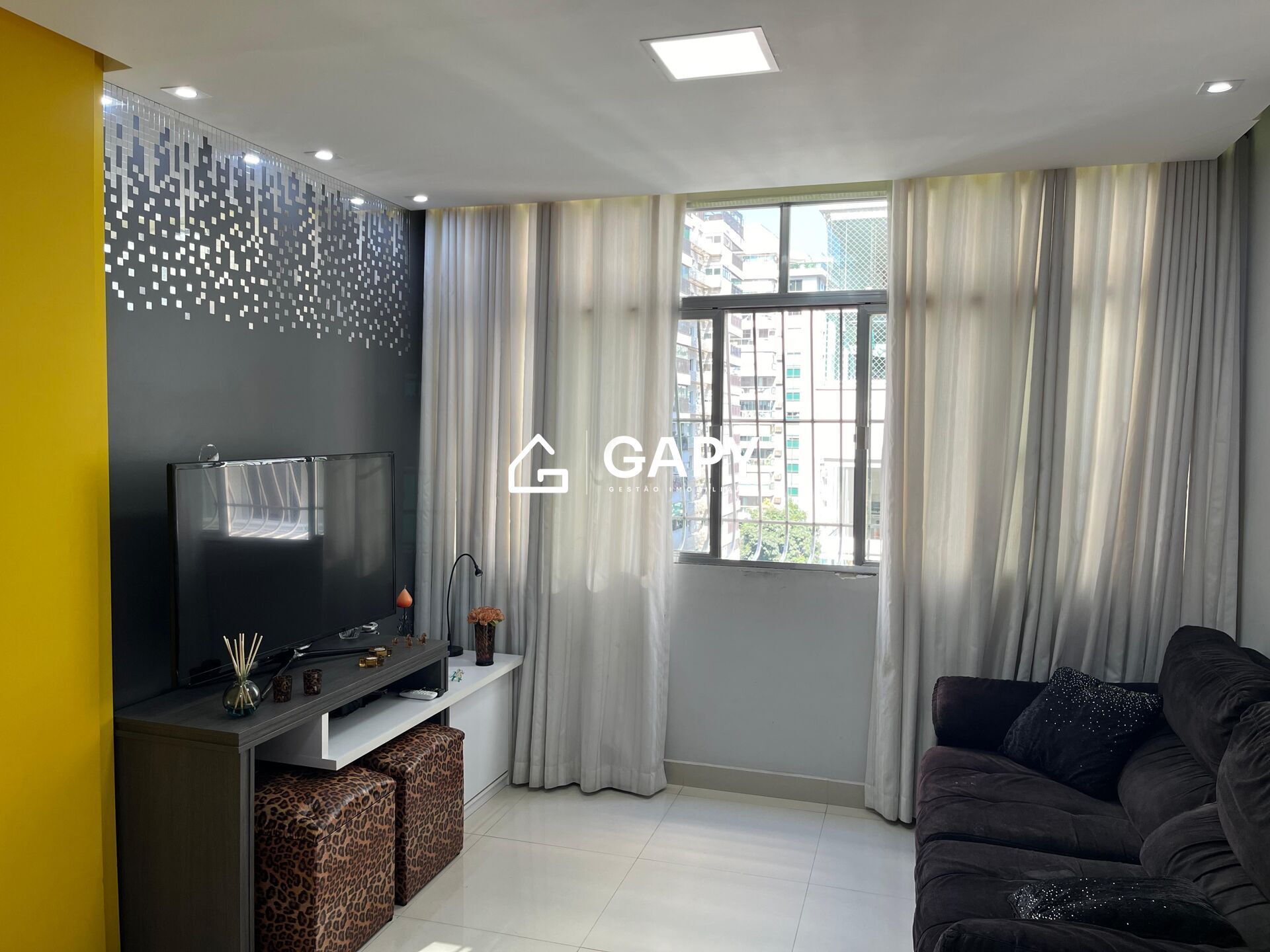 Apartamento à venda com 3 quartos, 130m² - Foto 12