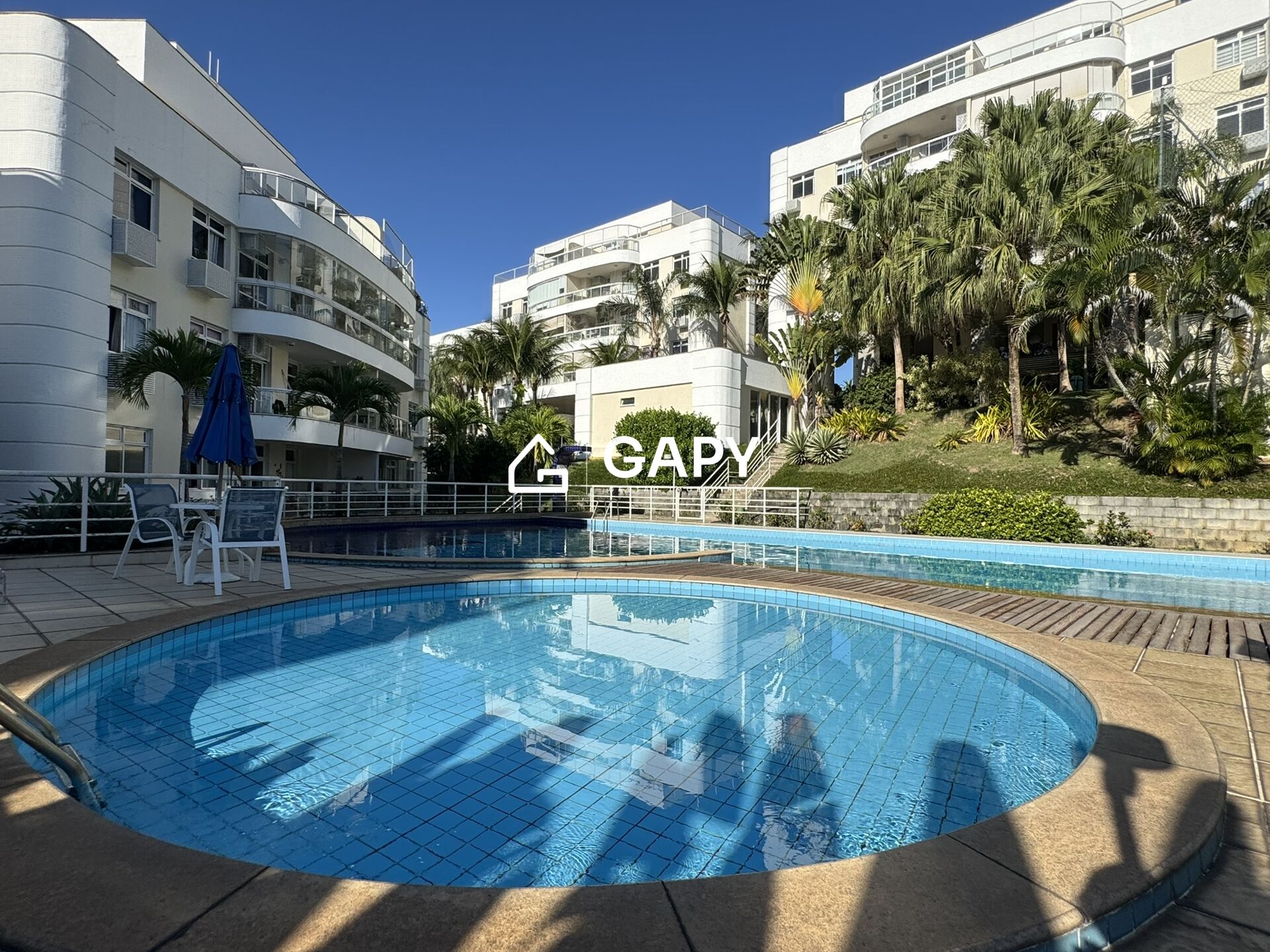 Apartamento à venda com 3 quartos, 115m² - Foto 29