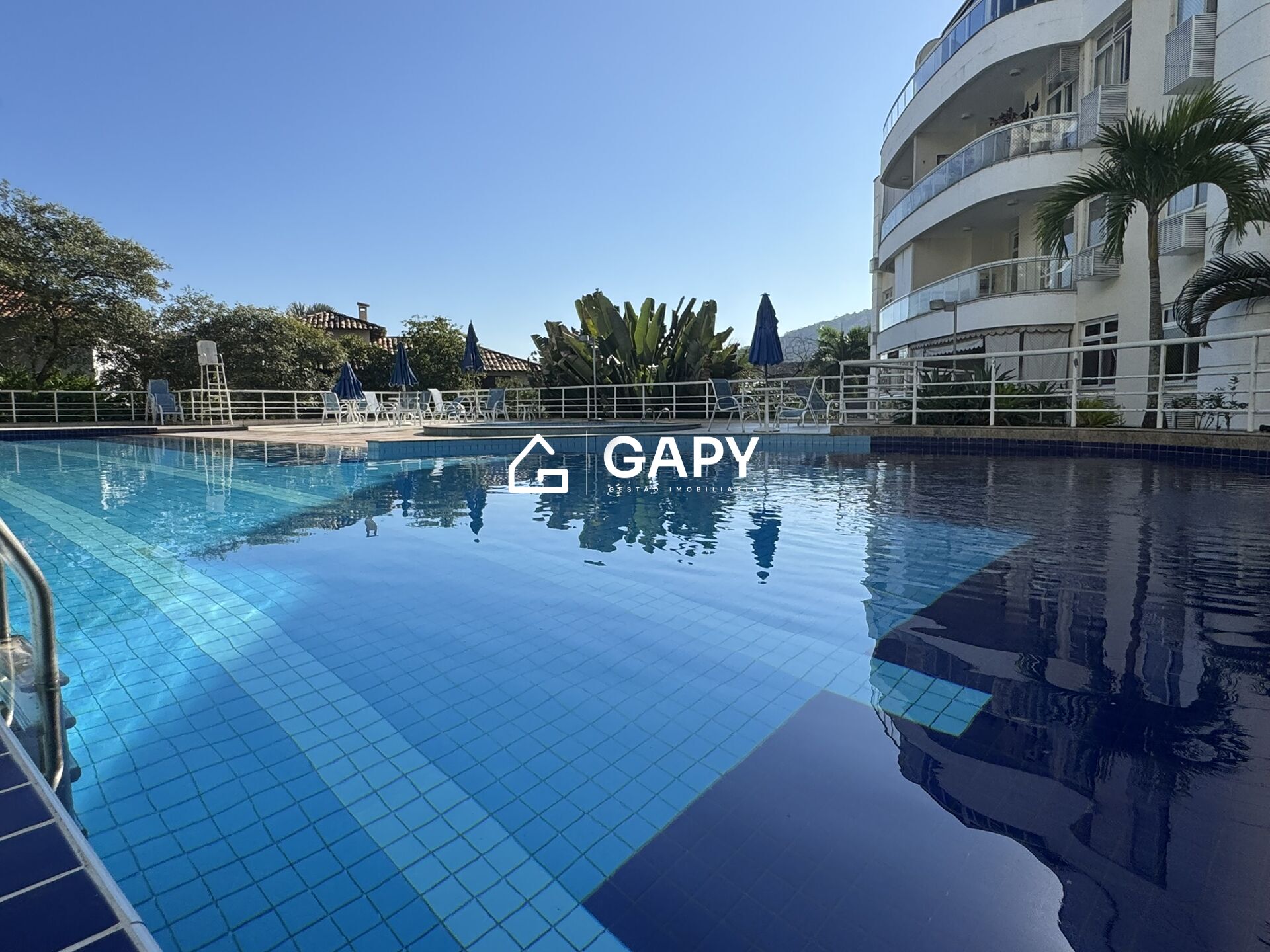 Apartamento à venda com 3 quartos, 115m² - Foto 28