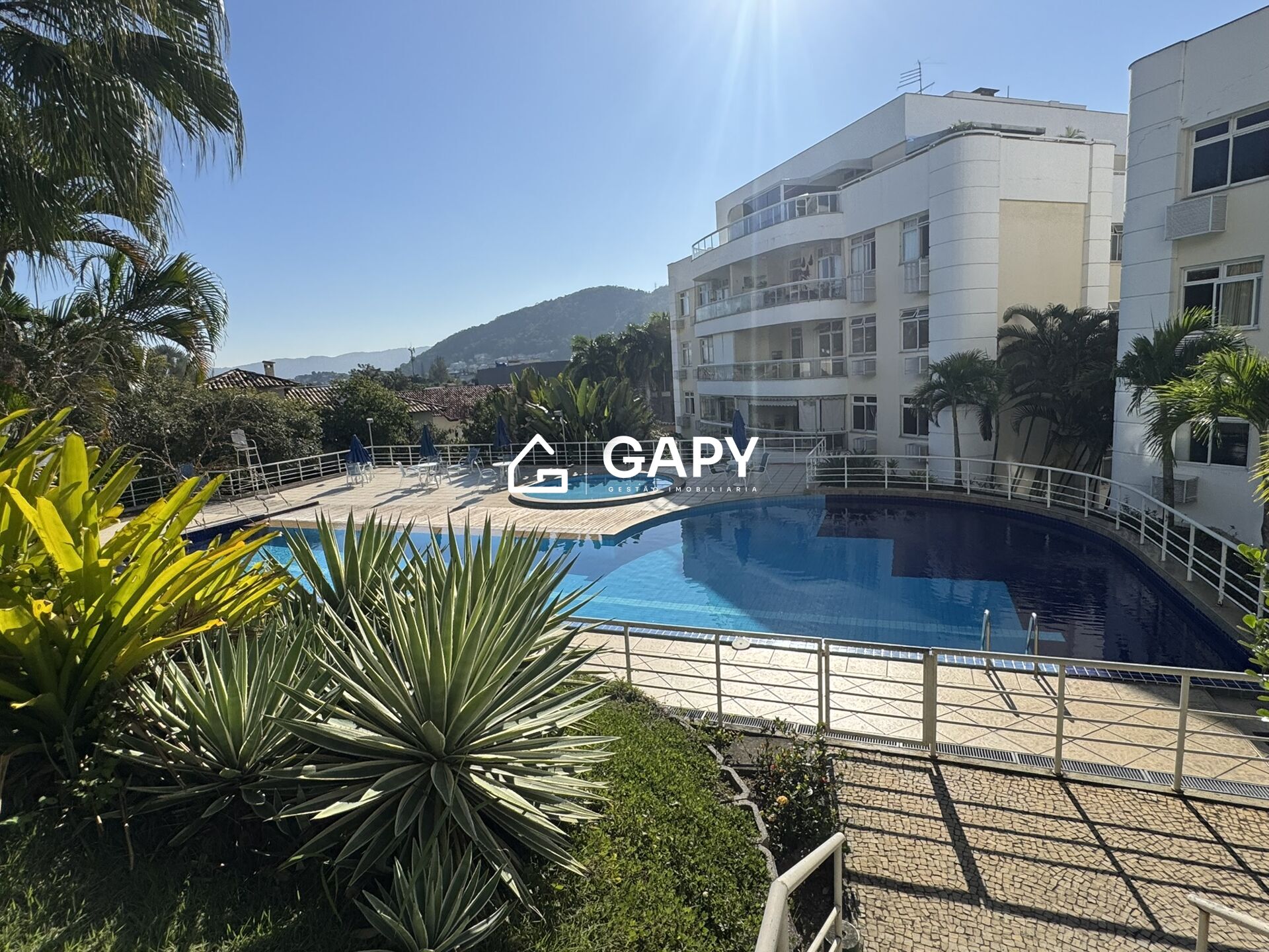 Apartamento à venda com 3 quartos, 115m² - Foto 26