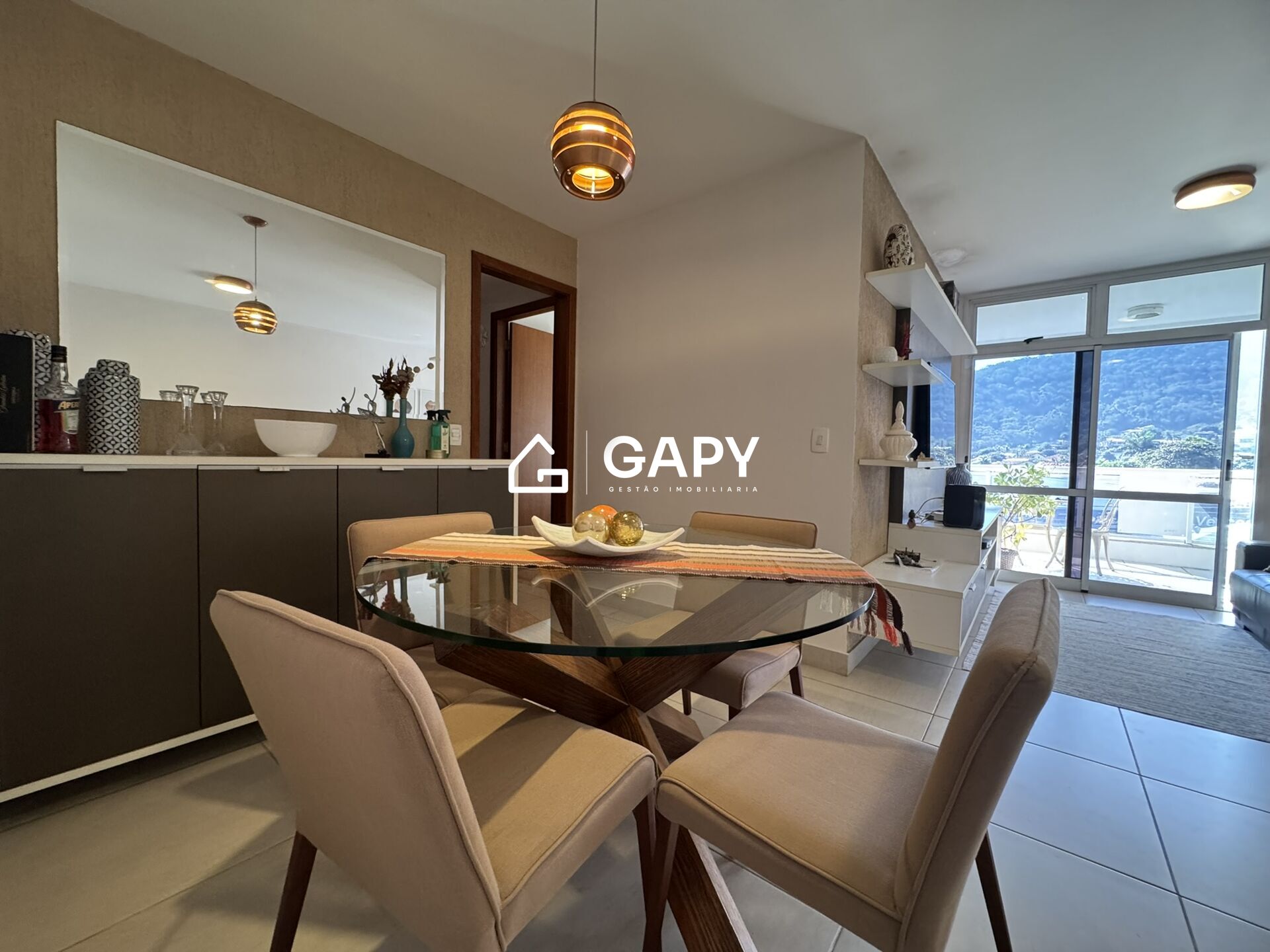 Apartamento à venda com 3 quartos, 115m² - Foto 2