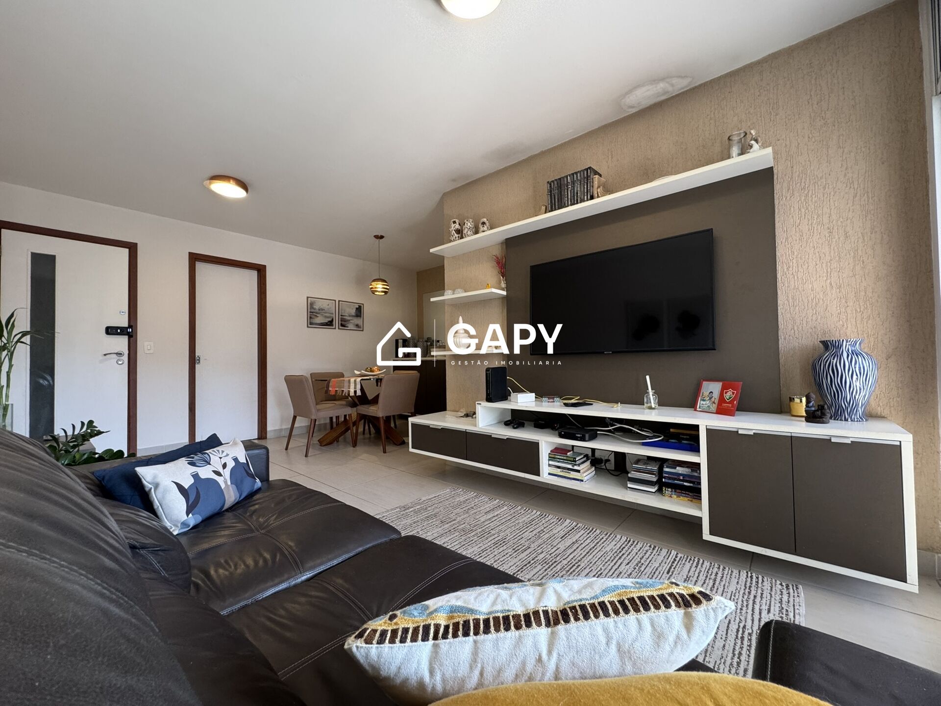 Apartamento à venda com 3 quartos, 115m² - Foto 4