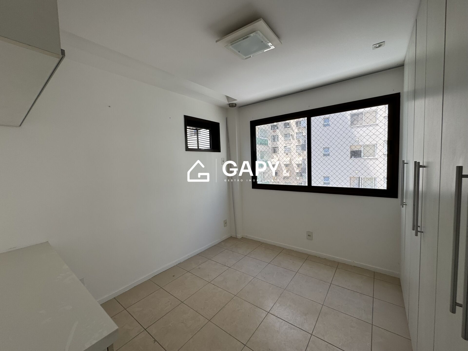 Apartamento à venda com 2 quartos, 78m² - Foto 16