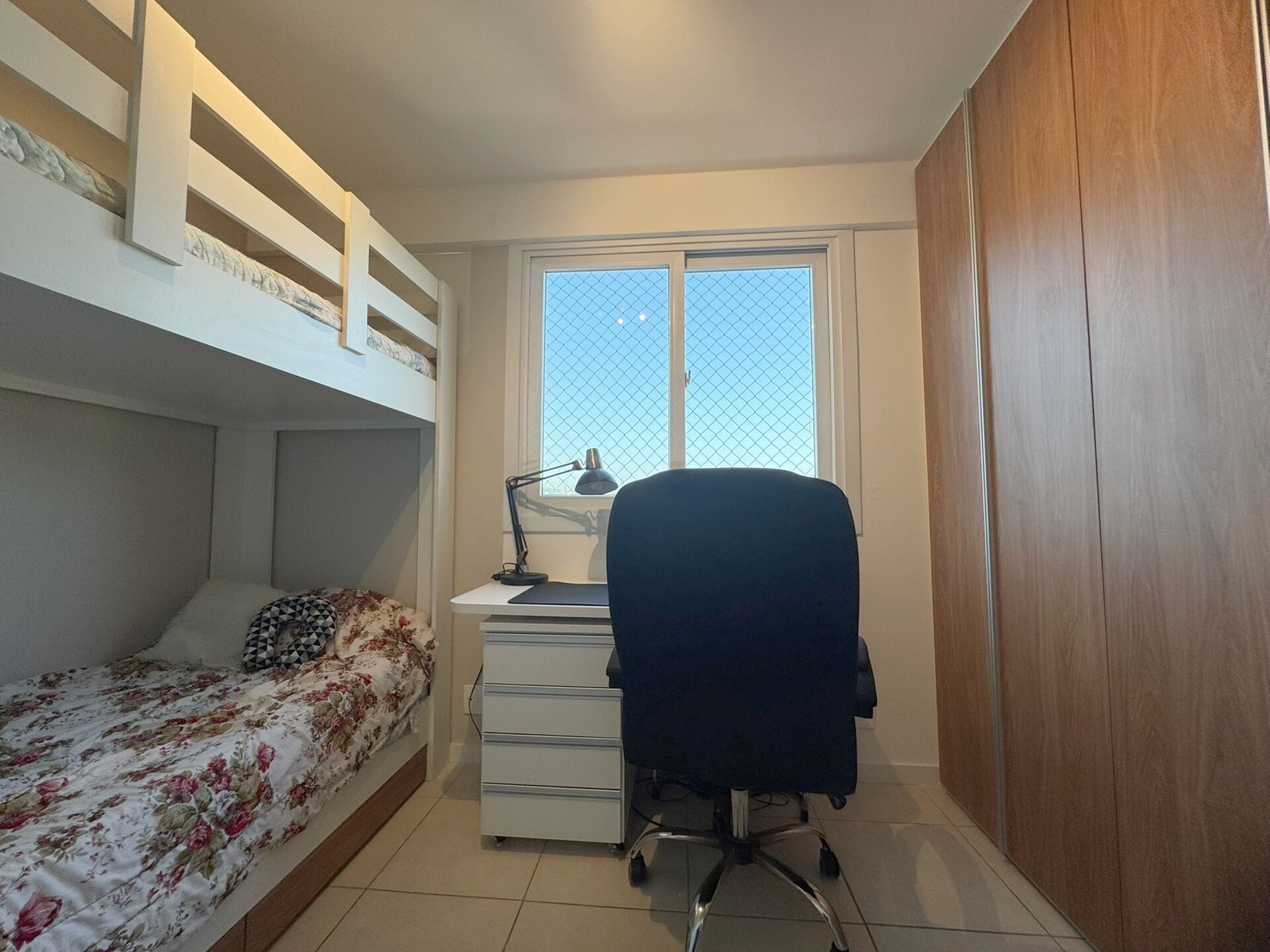 Apartamento à venda com 3 quartos, 74m² - Foto 9