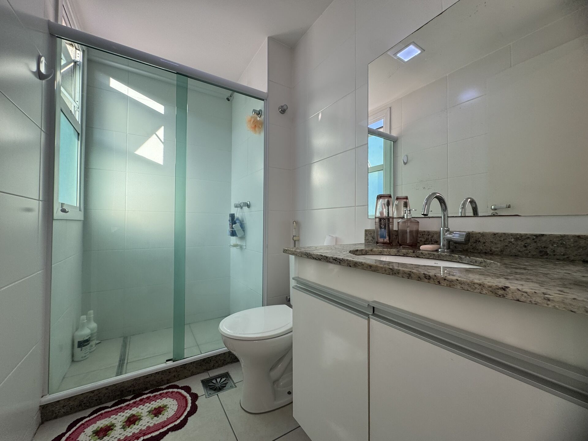 Apartamento à venda com 3 quartos, 74m² - Foto 15
