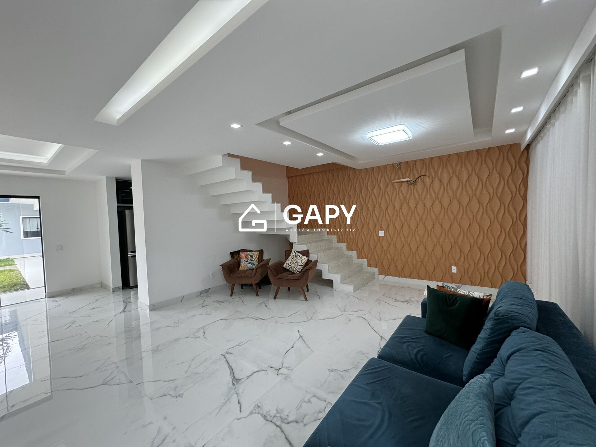 Casa à venda com 6 quartos, 336m² - Foto 5