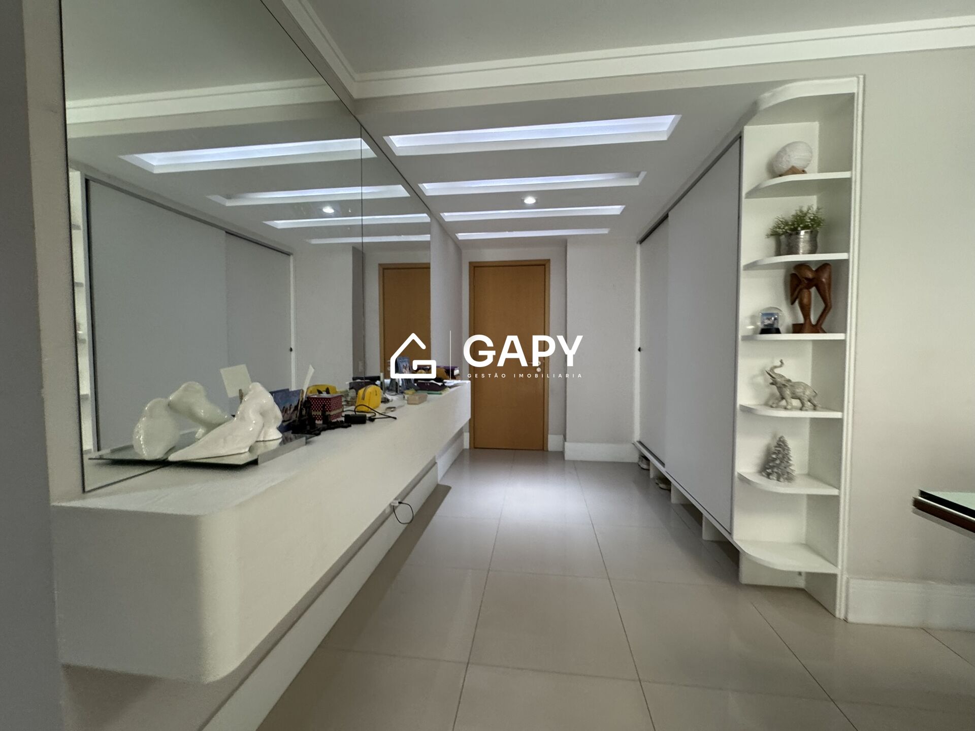 Apartamento à venda com 2 quartos, 81m² - Foto 5