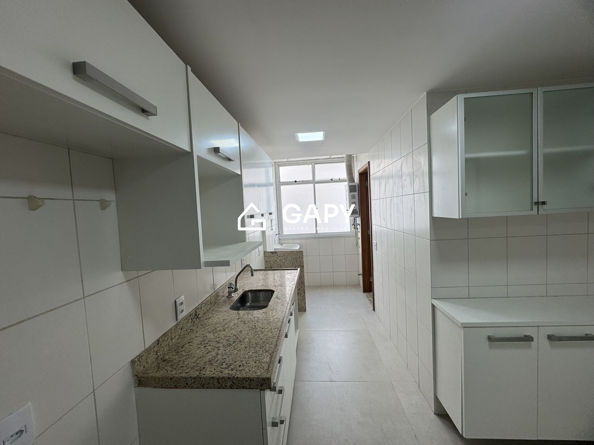 Apartamento à venda com 3 quartos, 115m² - Foto 21