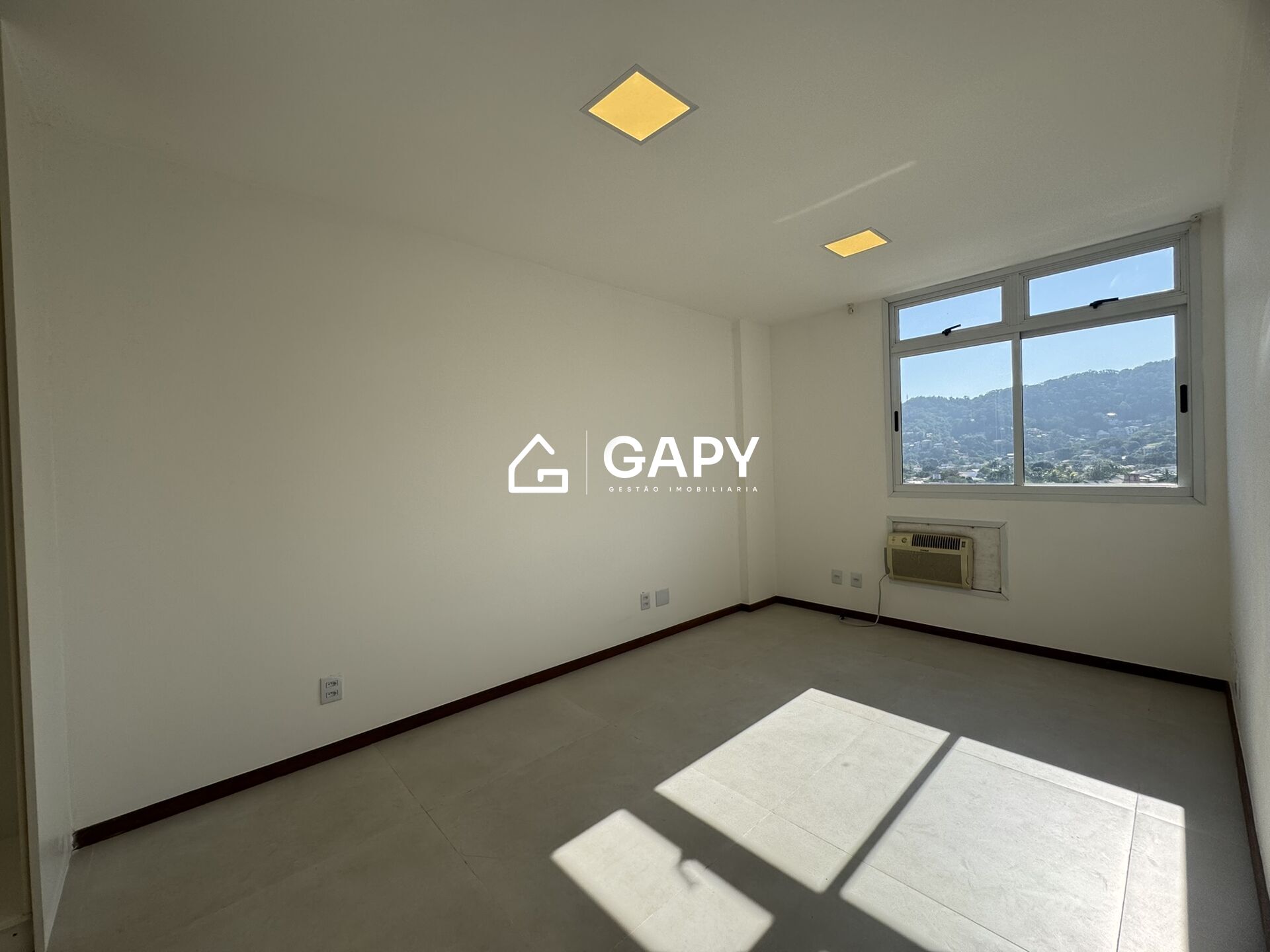 Apartamento à venda com 3 quartos, 115m² - Foto 16