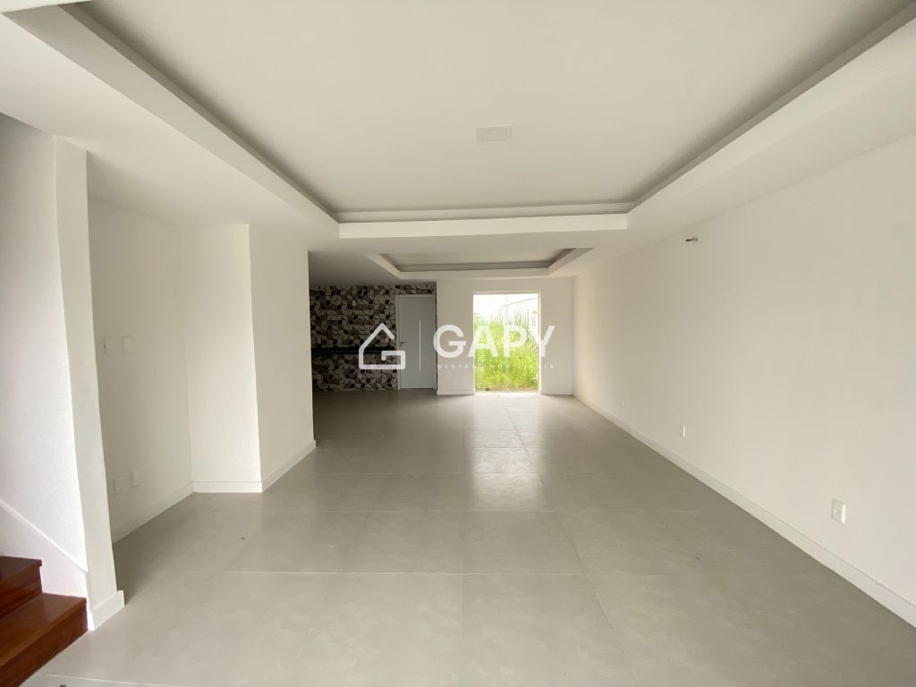 Casa à venda com 3 quartos, 113m² - Foto 5