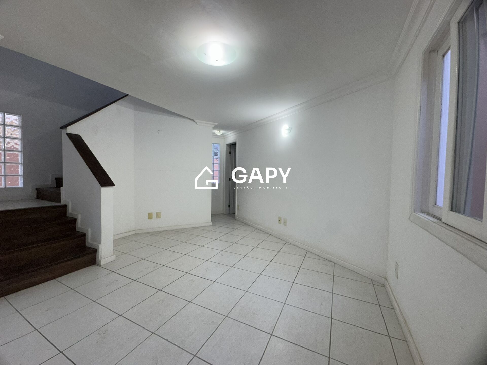 Casa à venda com 3 quartos, 150m² - Foto 9