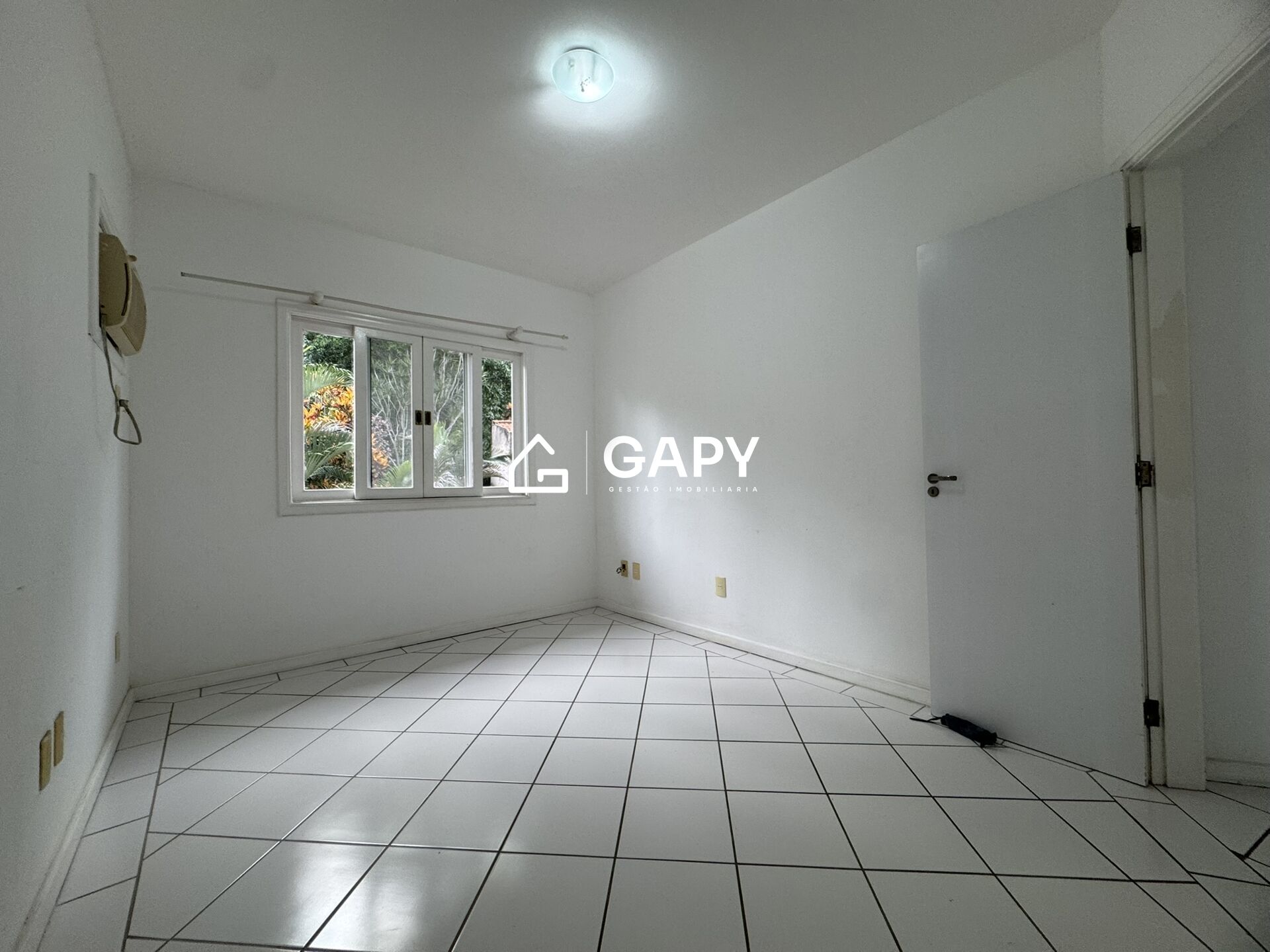 Casa à venda com 3 quartos, 150m² - Foto 15