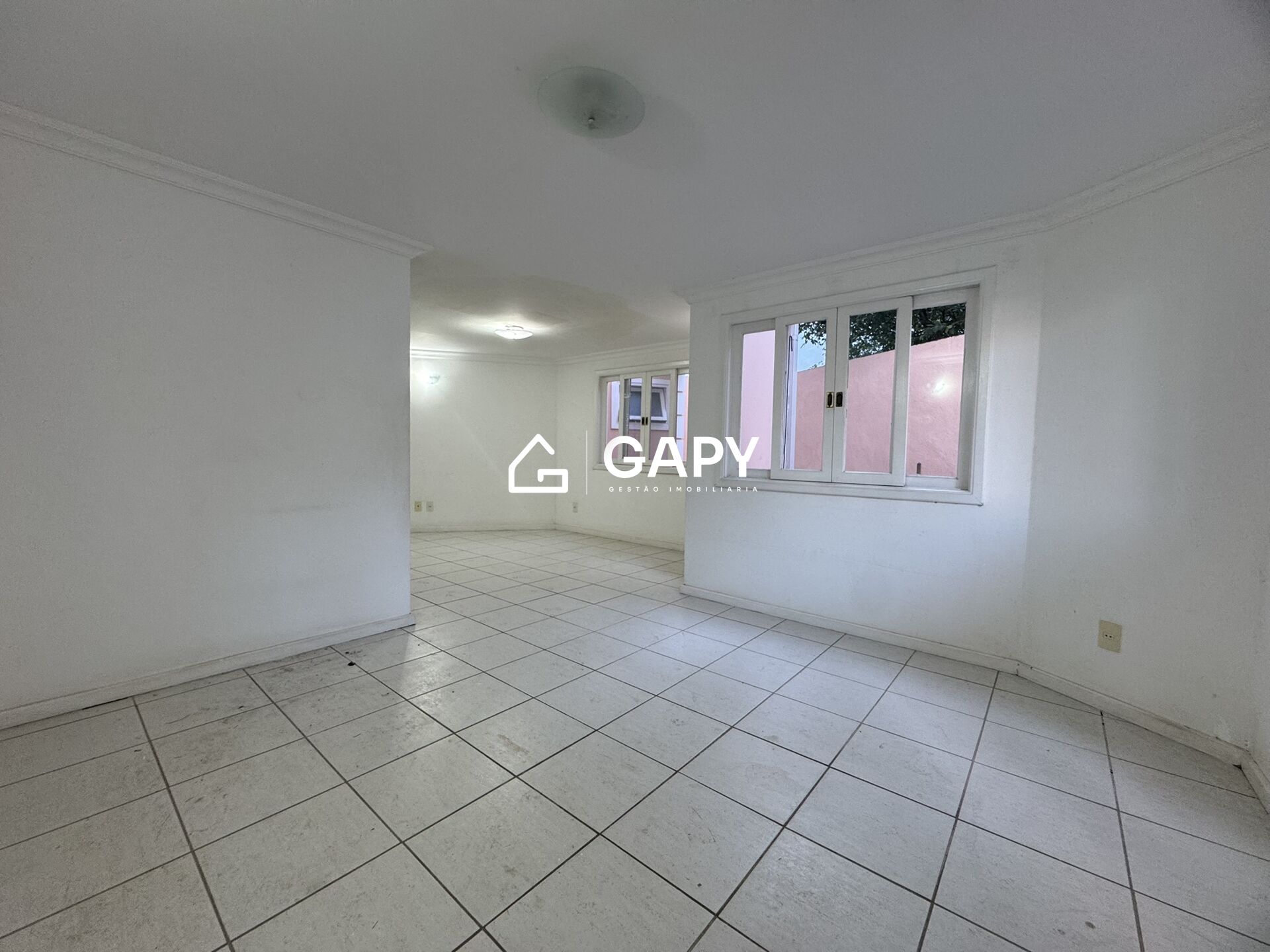 Casa à venda com 3 quartos, 150m² - Foto 6