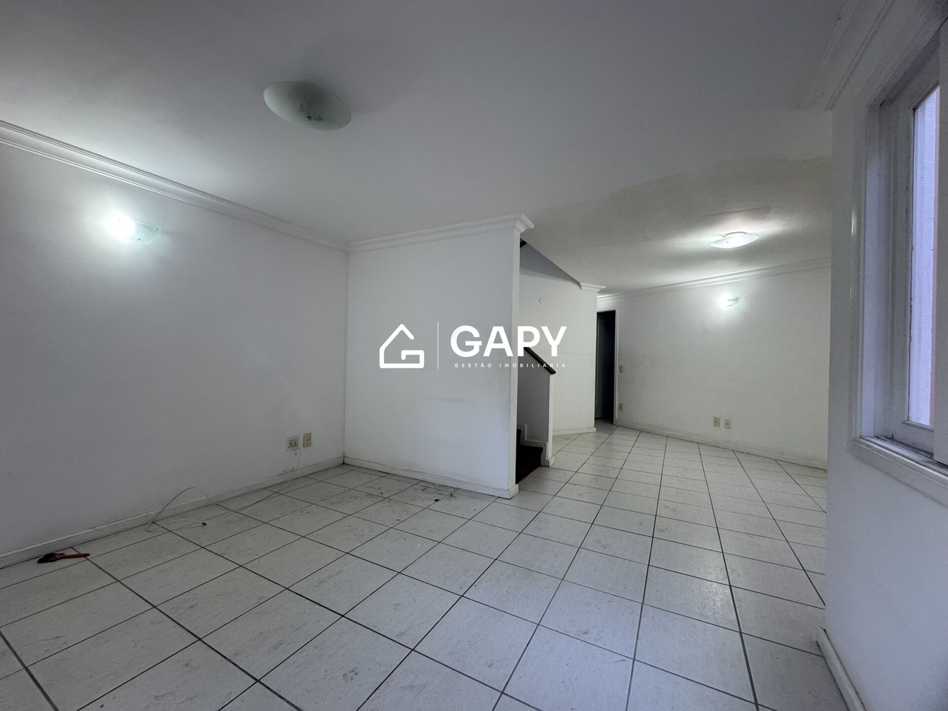 Casa à venda com 3 quartos, 150m² - Foto 8