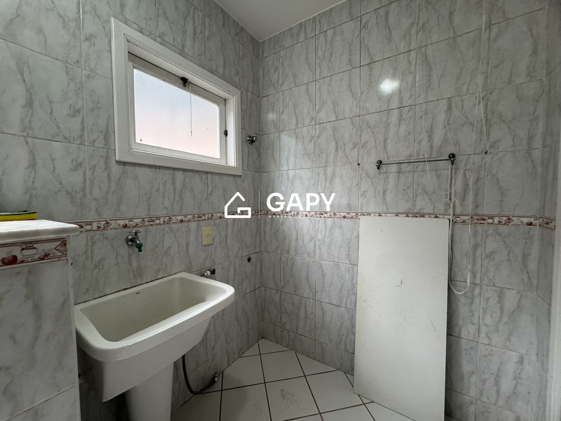 Casa à venda com 3 quartos, 150m² - Foto 25
