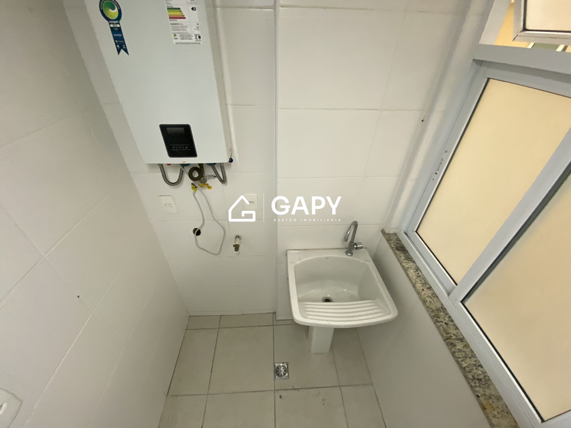 Apartamento à venda com 2 quartos, 65m² - Foto 19