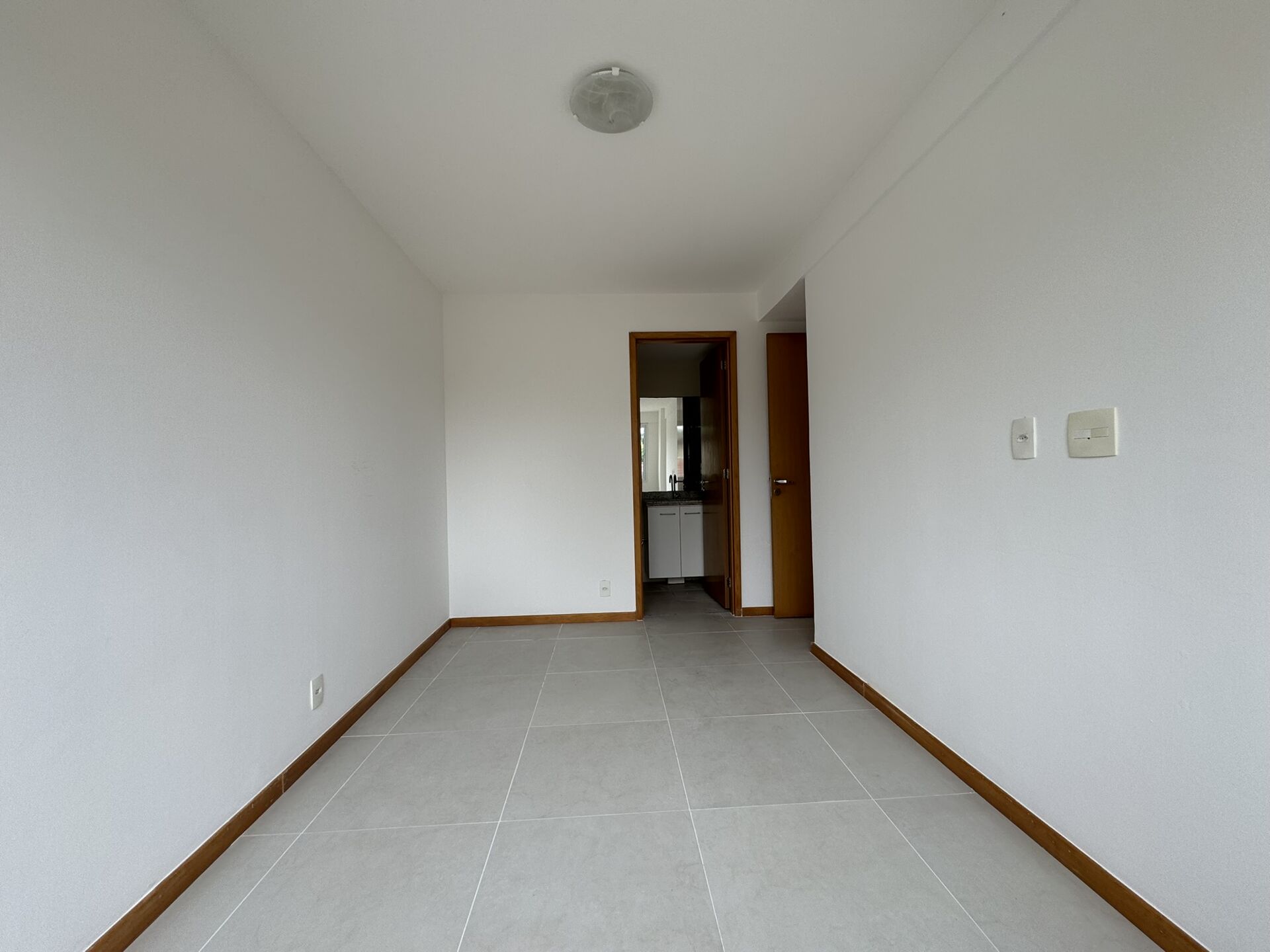 Apartamento à venda com 2 quartos, 57m² - Foto 15