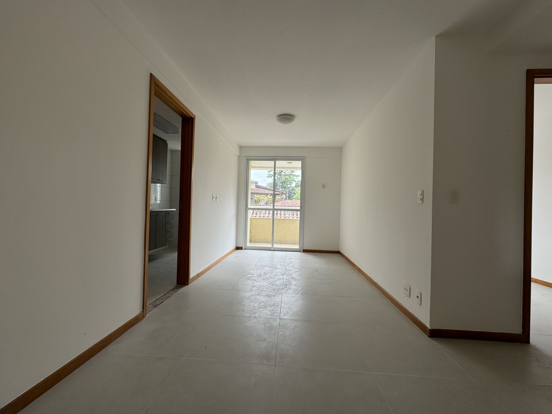 Apartamento à venda com 2 quartos, 57m² - Foto 2