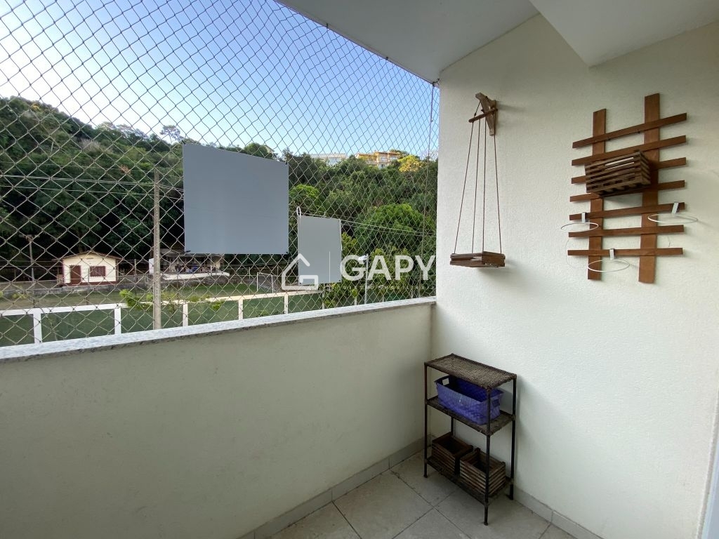 Apartamento à venda com 2 quartos, 65m² - Foto 1