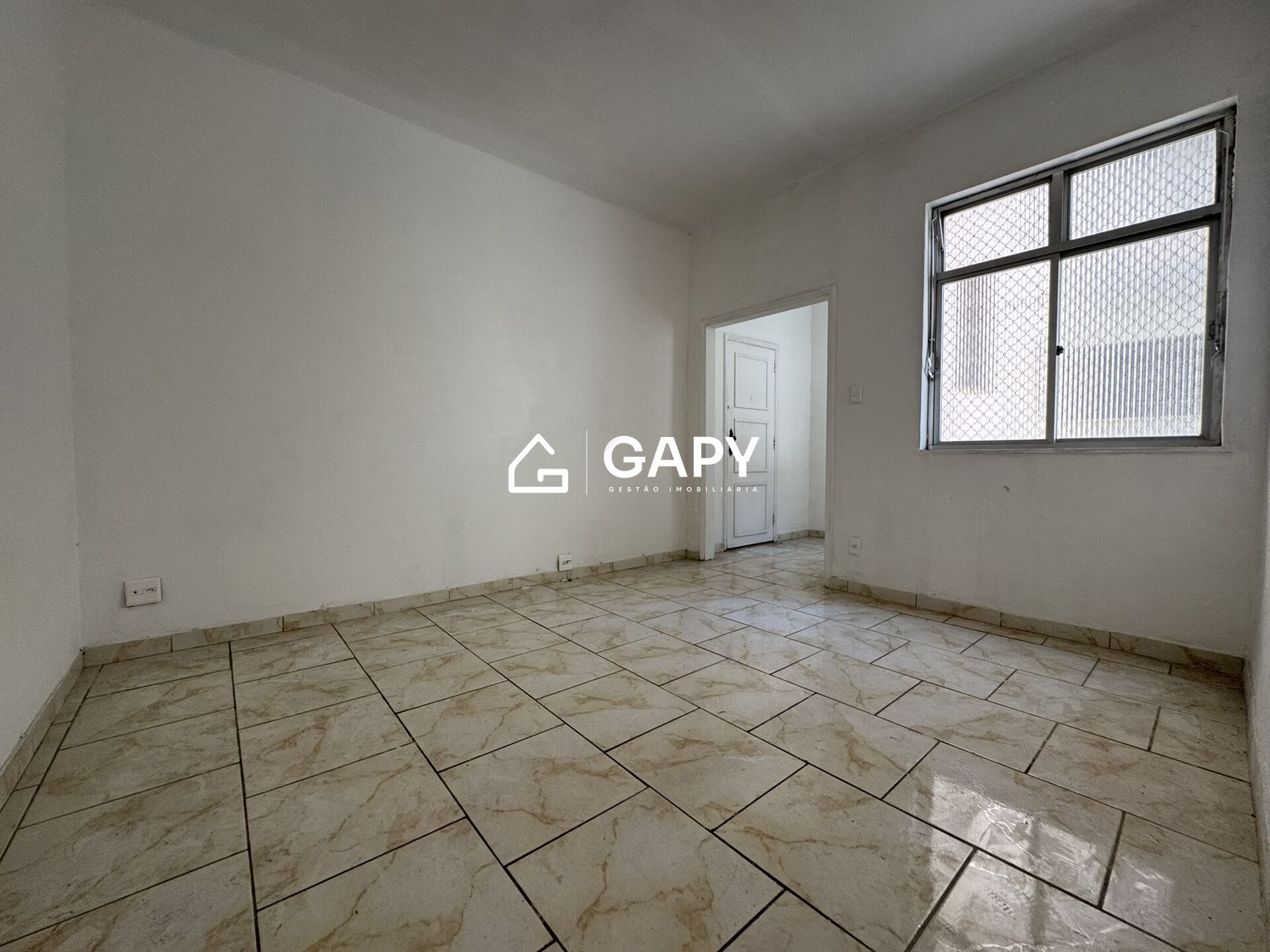 Apartamento à venda com 2 quartos, 80m² - Foto 5