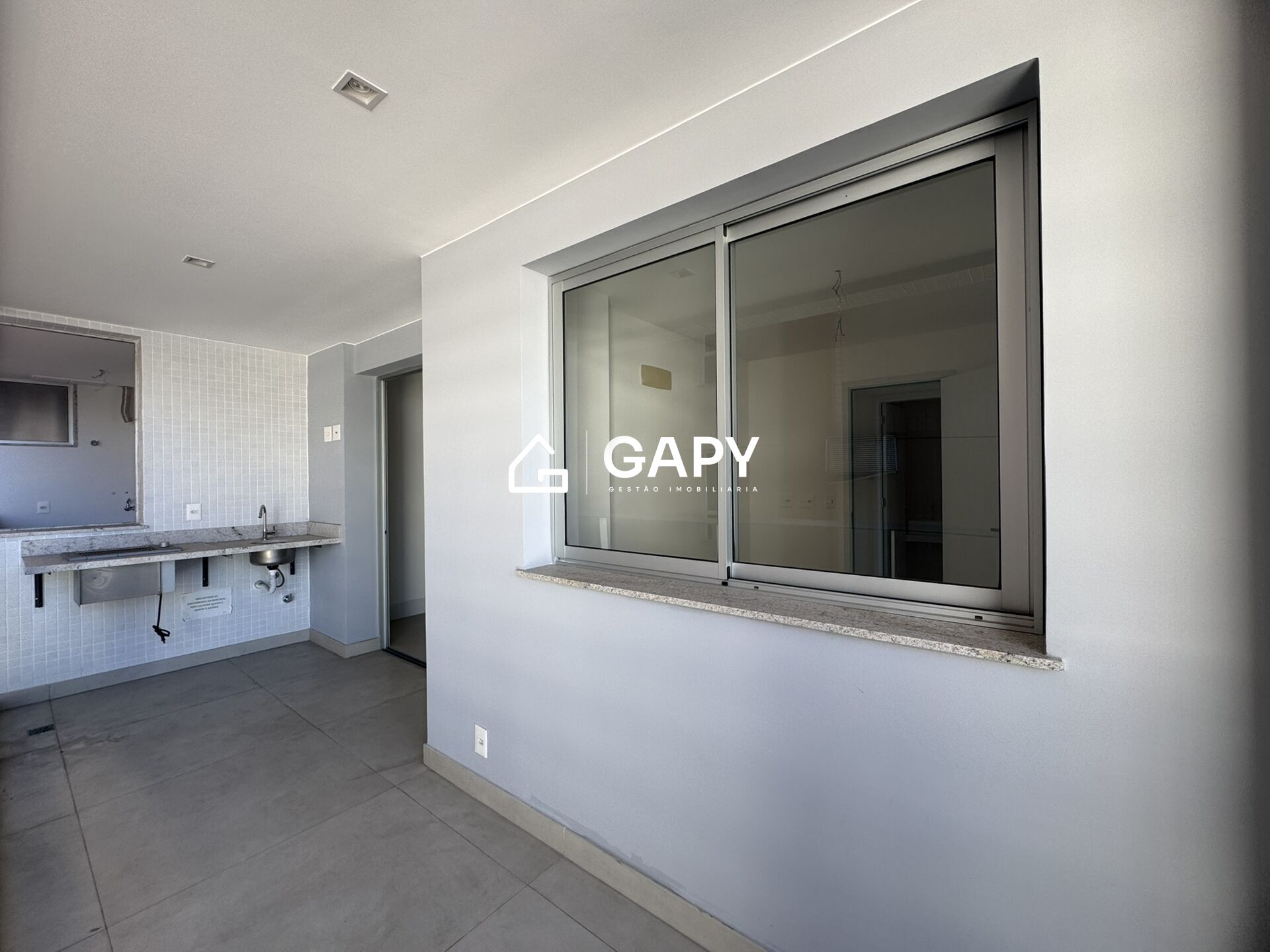 Apartamento à venda com 2 quartos, 73m² - Foto 8